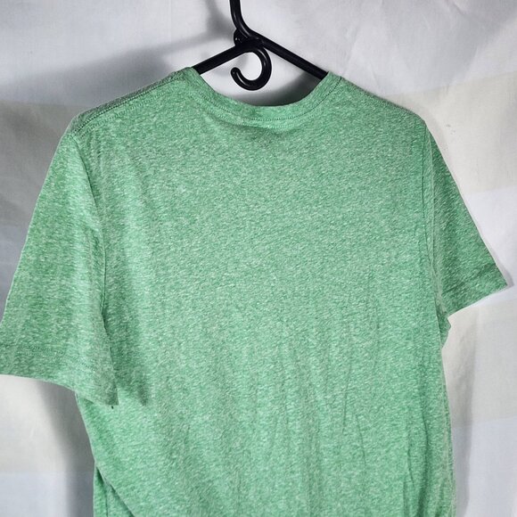 Peanuts Snoopy Sharing a Red Scarf with Woodstocks Green Cotton Poly Tee Size S - Picture 11 of 16